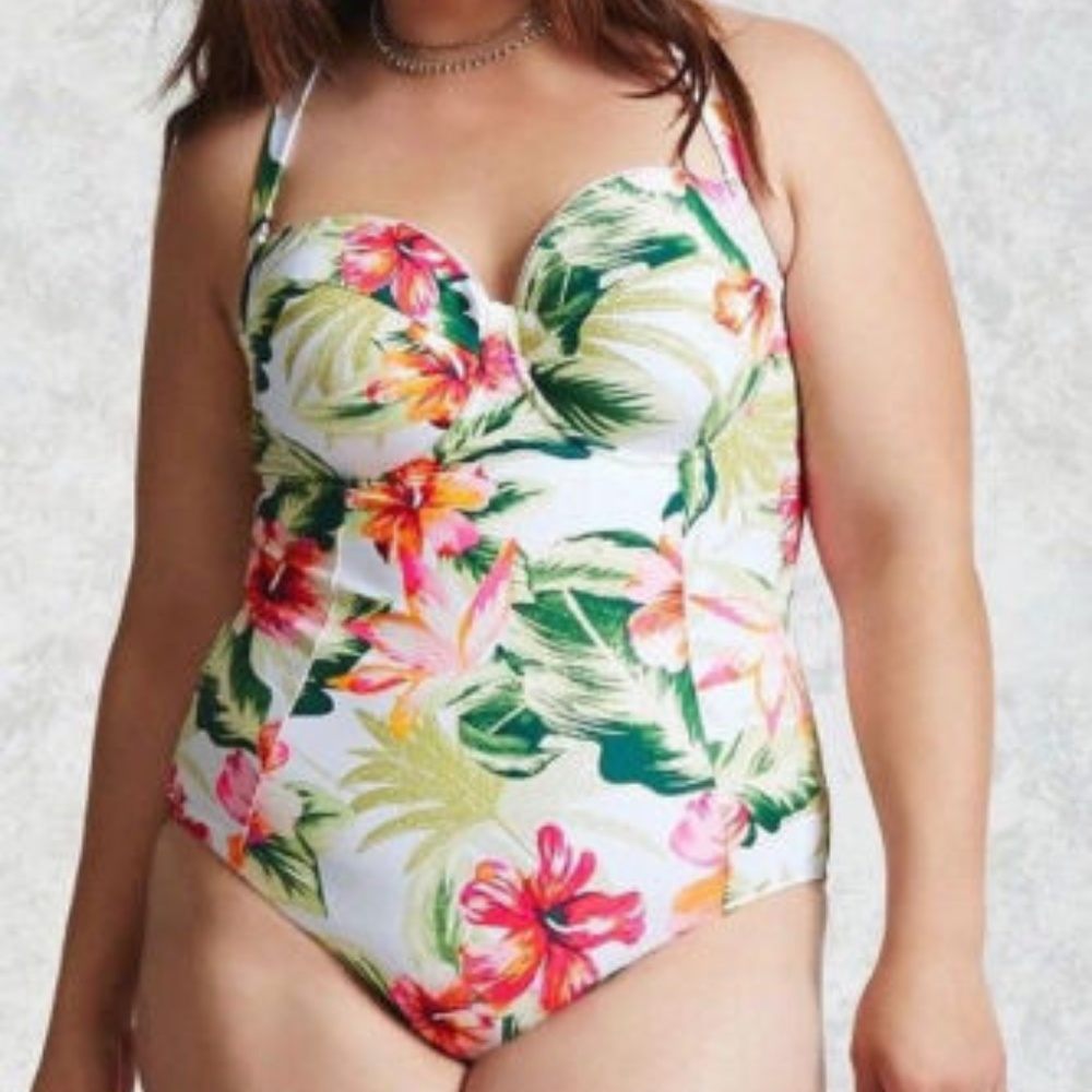 FOREVER 21 PLUS SIZE TROPICAL PRINT SWIMSUIT